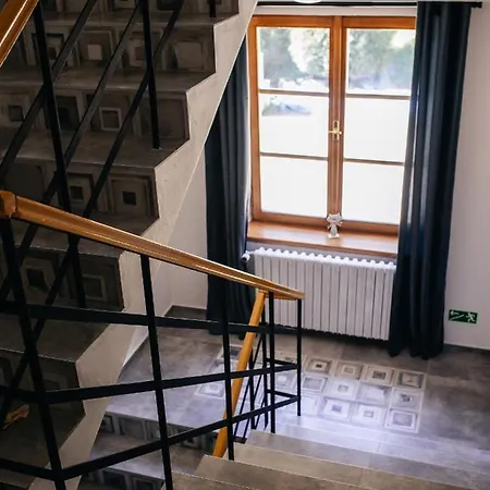 Myslivna Mukarov Pensjonat 3*