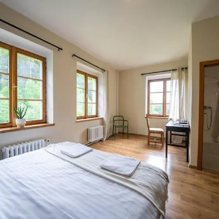 Myslivna Mukarov 3* Mukarov (Mlada Boleslav)