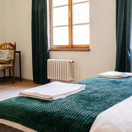 Pensjonat Myslivna Mukarov 3*